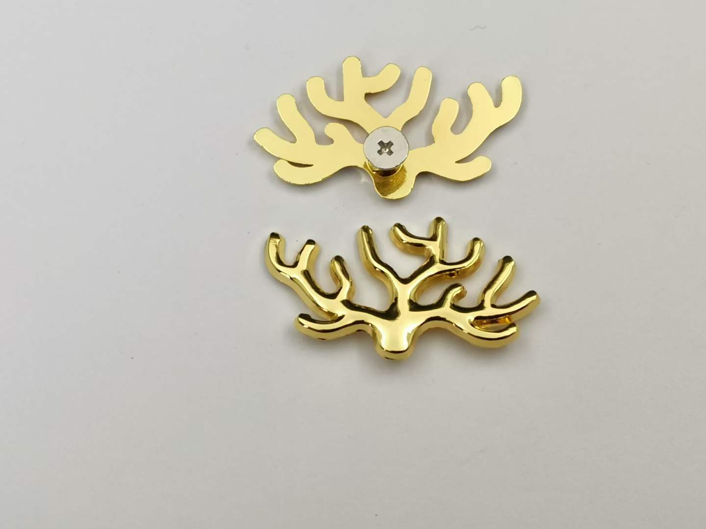 animal design brooch metal ltems in uae
