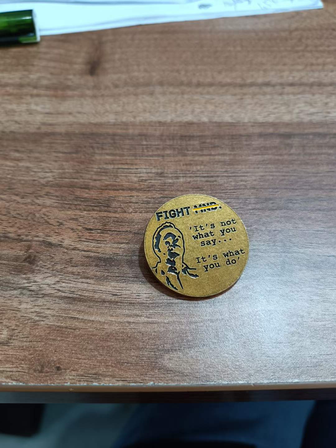 engraves metal labels in uae